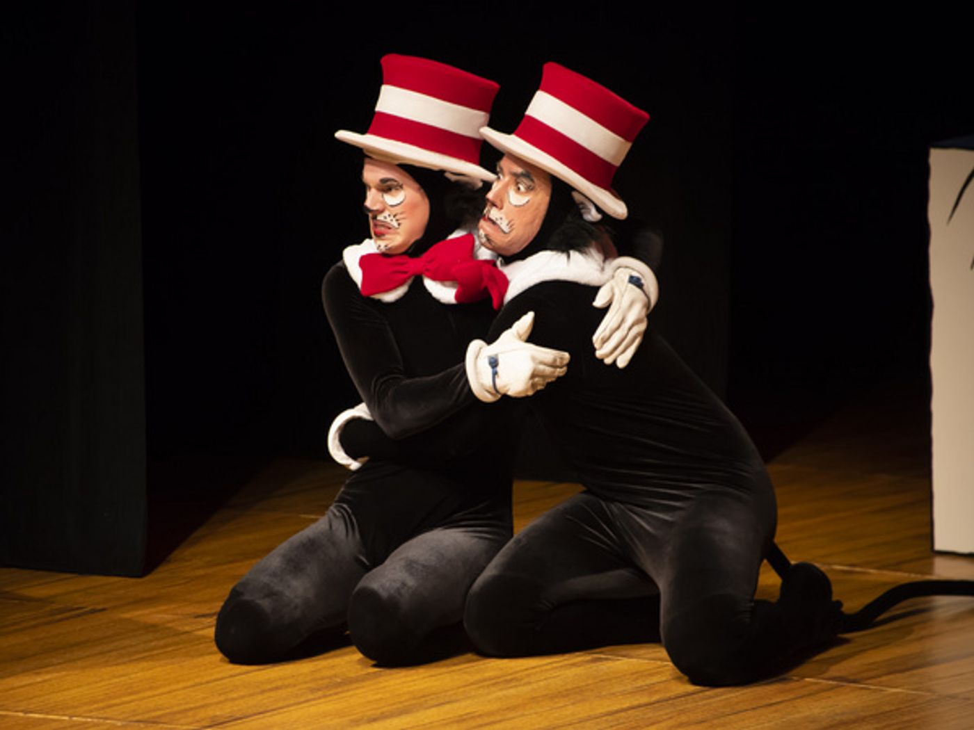 Photo Flash: Dr. Seuss's THE CAT IN THE HAT at Alabama Shakespeare Festival  Image