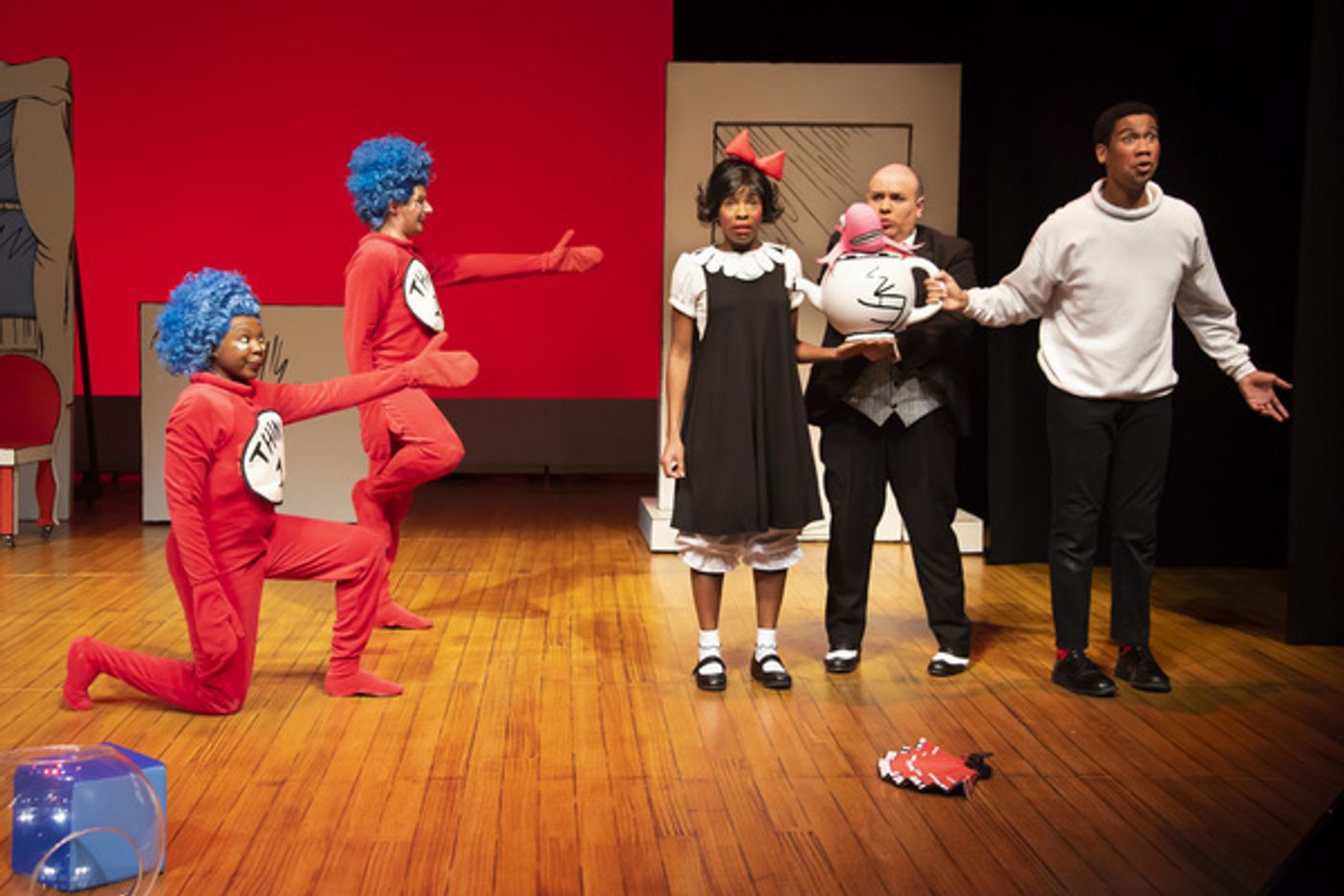 Photo Flash: Dr. Seuss's THE CAT IN THE HAT at Alabama Shakespeare Festival  Image