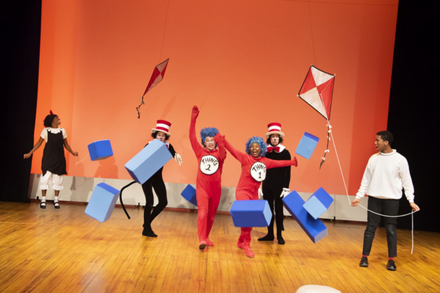 Photo Flash: Dr. Seuss's THE CAT IN THE HAT at Alabama Shakespeare Festival  Image