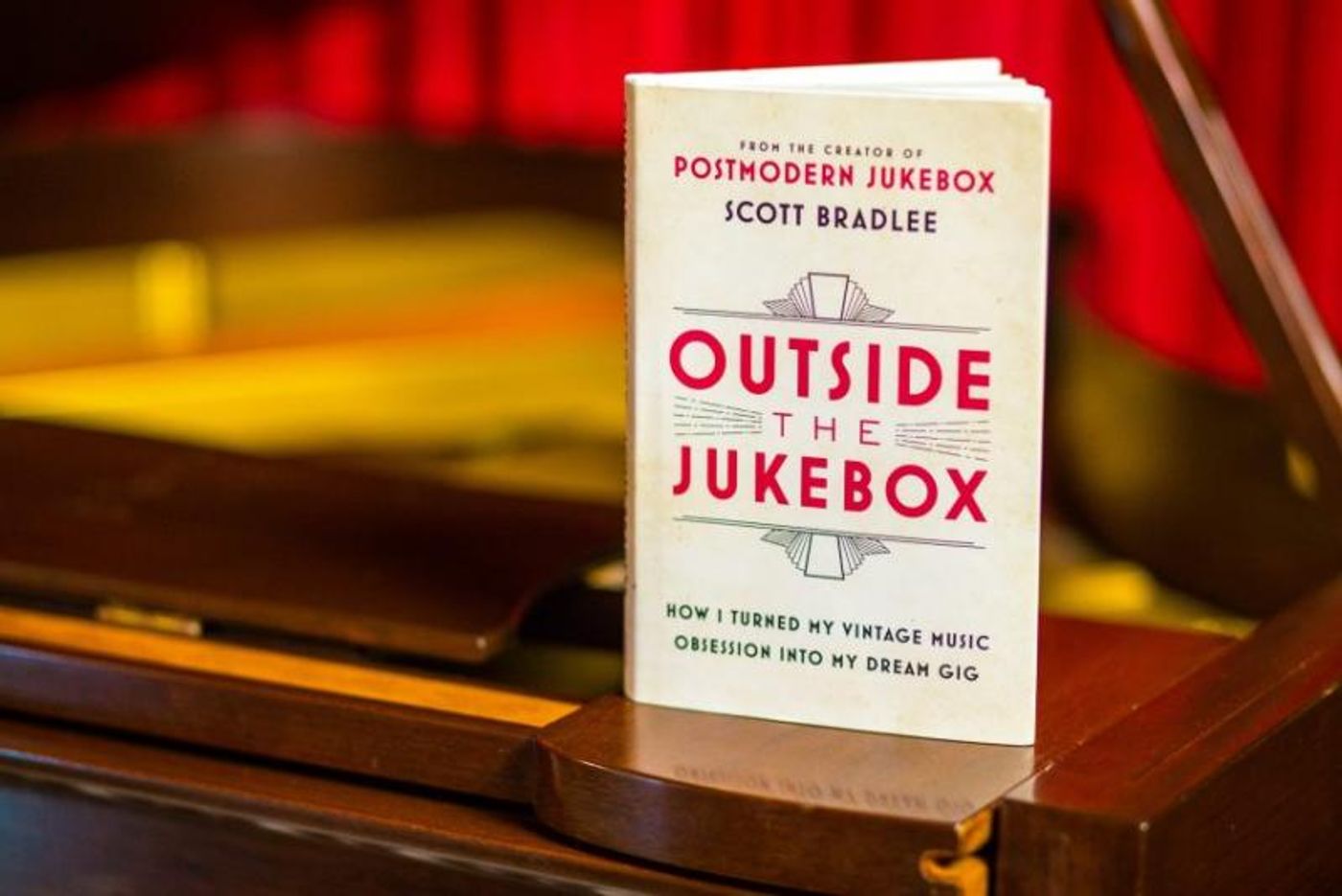 BWW Exclusive Interview: Creative Music Powerhouse Scott Bradlee Shares on Developing Himself and the Sound of Postmodern Jukebox in his Book - 'OUTSIDE THE JUKEBOX'  Image