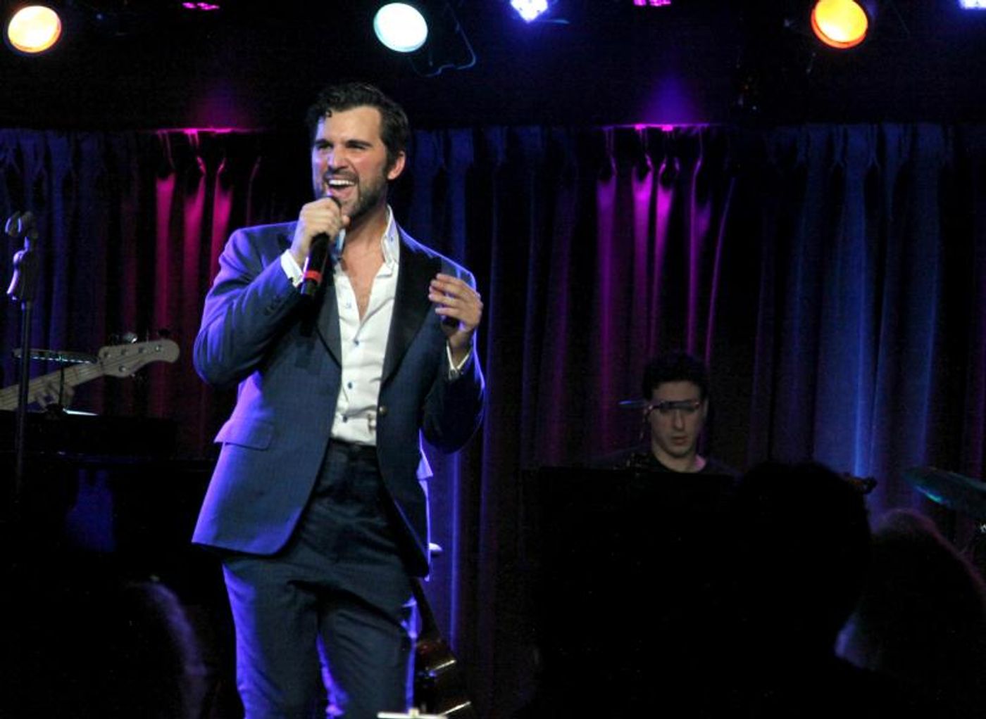 Review: AN EVENING WITH JUAN PABLO DI PACE Melds Old Hollywood Glamor with Rock Star Electricity At The Green Room 42  Image