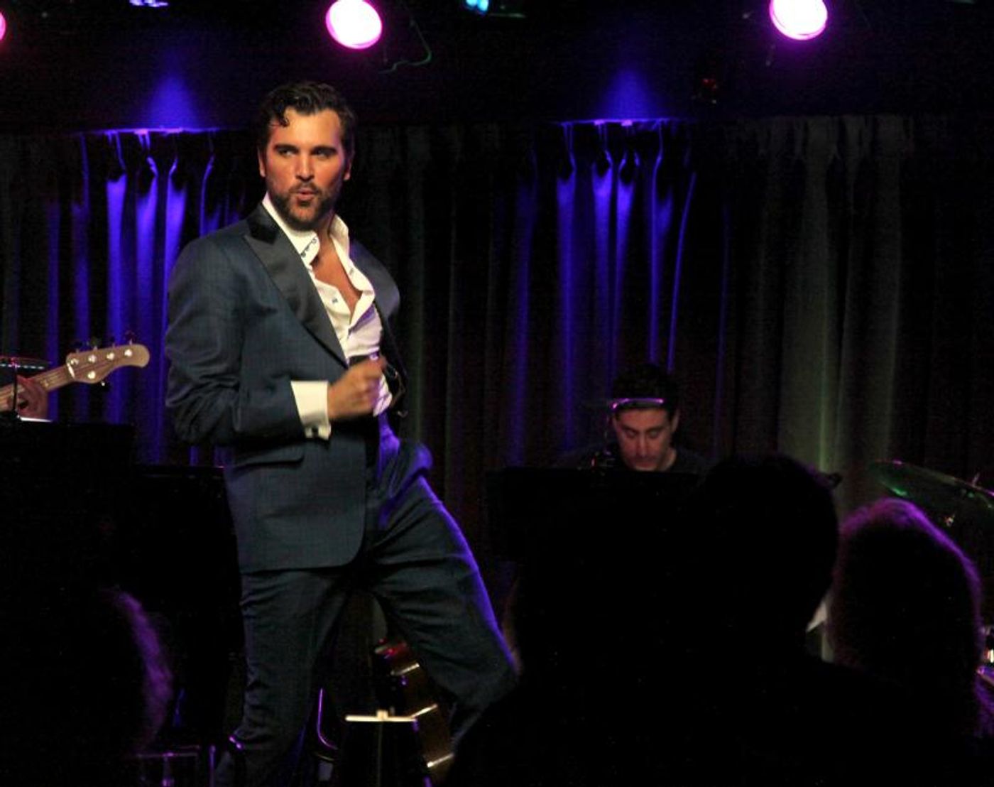 Review: AN EVENING WITH JUAN PABLO DI PACE Melds Old Hollywood Glamor with Rock Star Electricity At The Green Room 42  Image