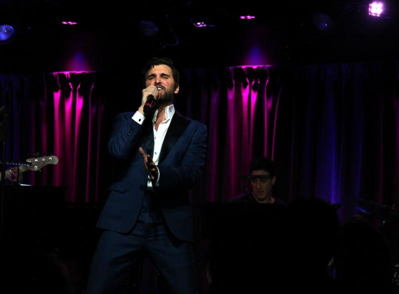 Review: AN EVENING WITH JUAN PABLO DI PACE Melds Old Hollywood Glamor with Rock Star Electricity At The Green Room 42  Image