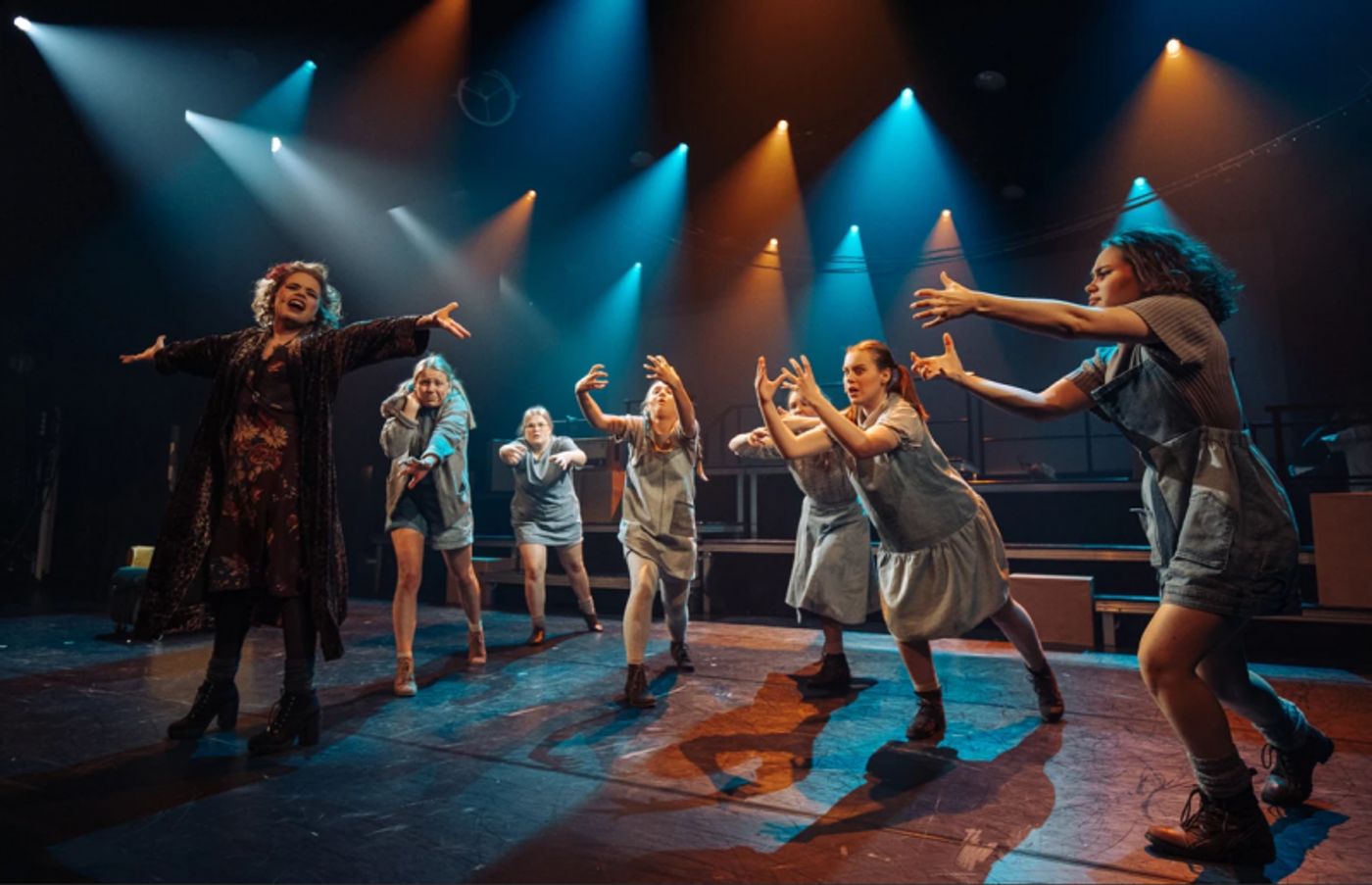 Review: YOUTH ON STAGE: ANNIE the musical at Culture House Martinus  Image