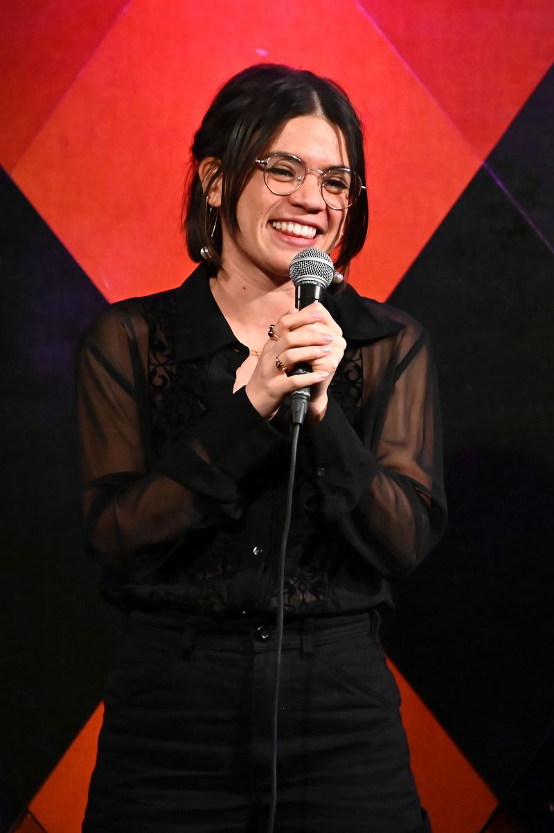 Photo Flash: Gloria Steinem and More at Ms. Foundation for Women's Comedy Night at Carolines on Broadway — photo 6 of 11