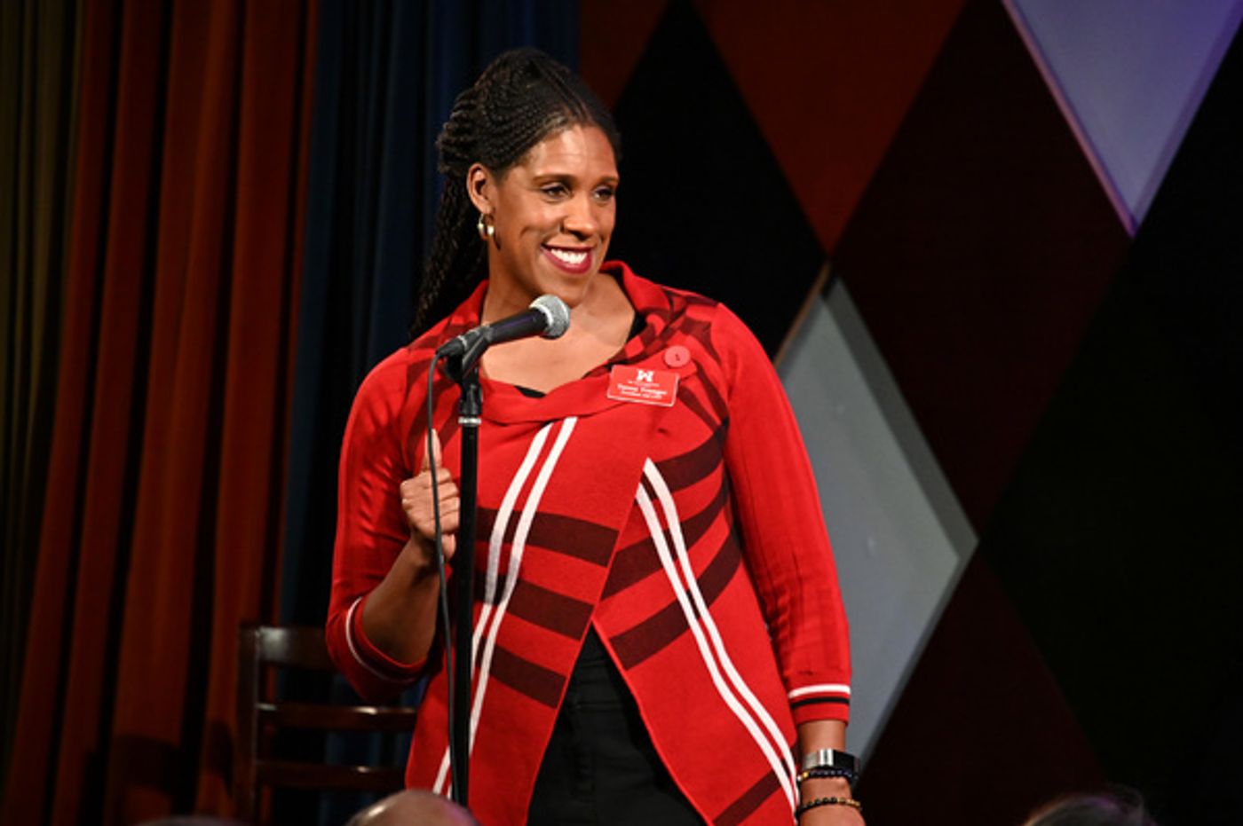 Photo Flash: Gloria Steinem and More at Ms. Foundation for Women's Comedy Night at Carolines on Broadway  Image