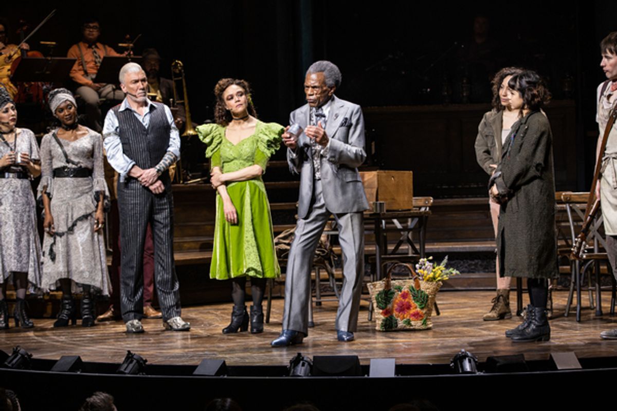 Andre de Shields and cast at 