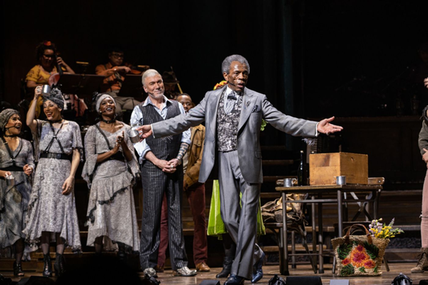 Photo Flash: Watch Andre De Shields Encourage HADESTOWN Audience to Donate to the Actors Fund  Image