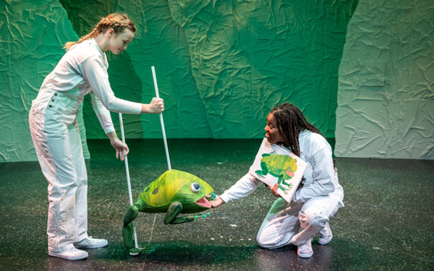 Photo Flash: First Look at THE VERY HUNGRY CATERPILLAR SHOW at ZACH Theatre Photo Flash: First Look at THE VERY HUNGRY CATERPILLAR SHOW at ZACH Theatre Image