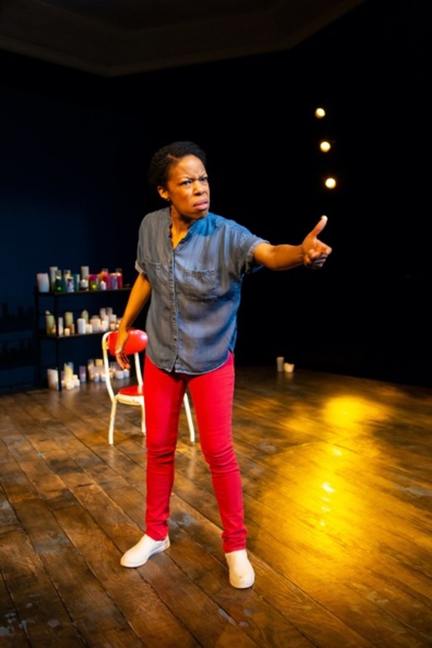 Photo Flash: First Look at Nilaja Sun in PIKE ST at Hartford Stage  Image