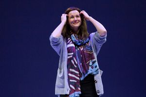 Laura Linney @ BroadwayWorld Laura Linney Photo