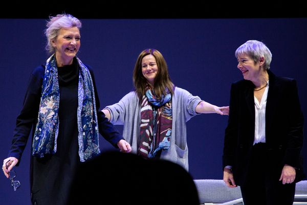 Elizabeth Strout, Laura Linney, Rona Munro Photo