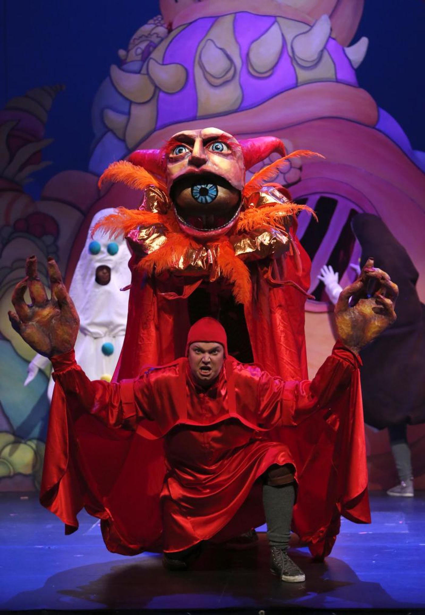 Interview: Ari Pelto of San Diego's HANSEL AND GRETEL at  the Civic Center  Image