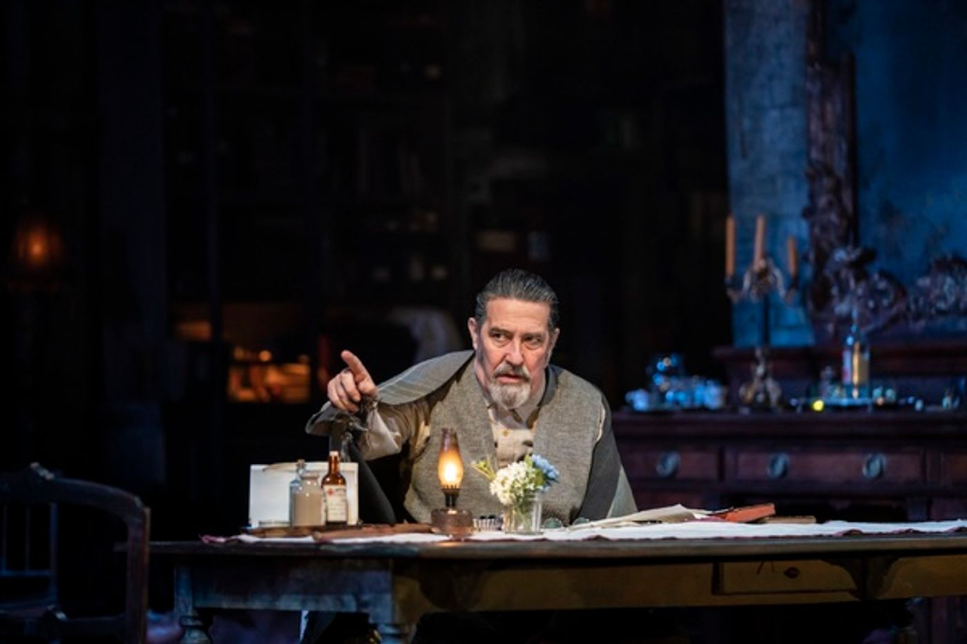 Photo Flash: First Look at UNCLE VANYA at the Harold Pinter Theatre  Image
