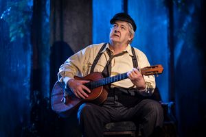 Peter Wight @ BroadwayWorld Peter Wight Photo