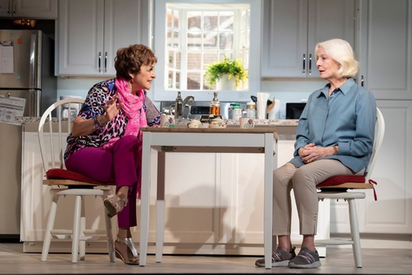 Photo Flash: First Look at Ben McKenzie, Ashley Park, James Cromwell and More in GRAND HORIZONS on Broadway  Image