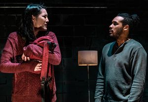 Elizabeth Chinn Molloy, Brandon Burton @ BroadwayWorld Elizabeth Chinn Molloy, Brandon Burton Photo