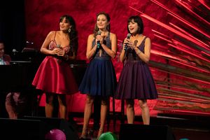 Courtney Reed, Laura Osnes, Susan Egan @ BroadwayWorld Courtney Reed, Laura Osnes, Susan Egan Photo