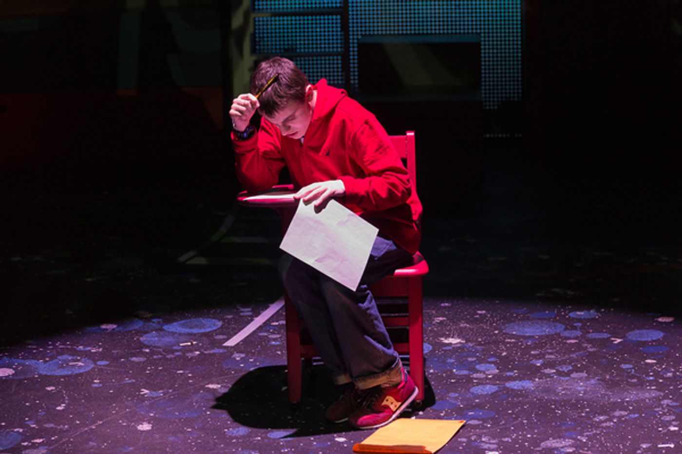 Photo Flash: THE CURIOUS INCIDENT OF THE DOG IN THE NIGHT-TIME At Raleigh Little Theatre  Image