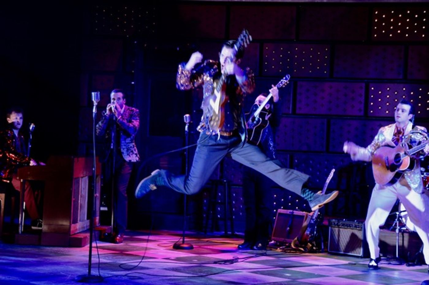 Photo Coverage: The Cast of MILLION DOLLAR QUARTET Take Opening Night Bows  Image