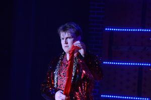 Noel Carey @ BroadwayWorld Noel Carey Photo