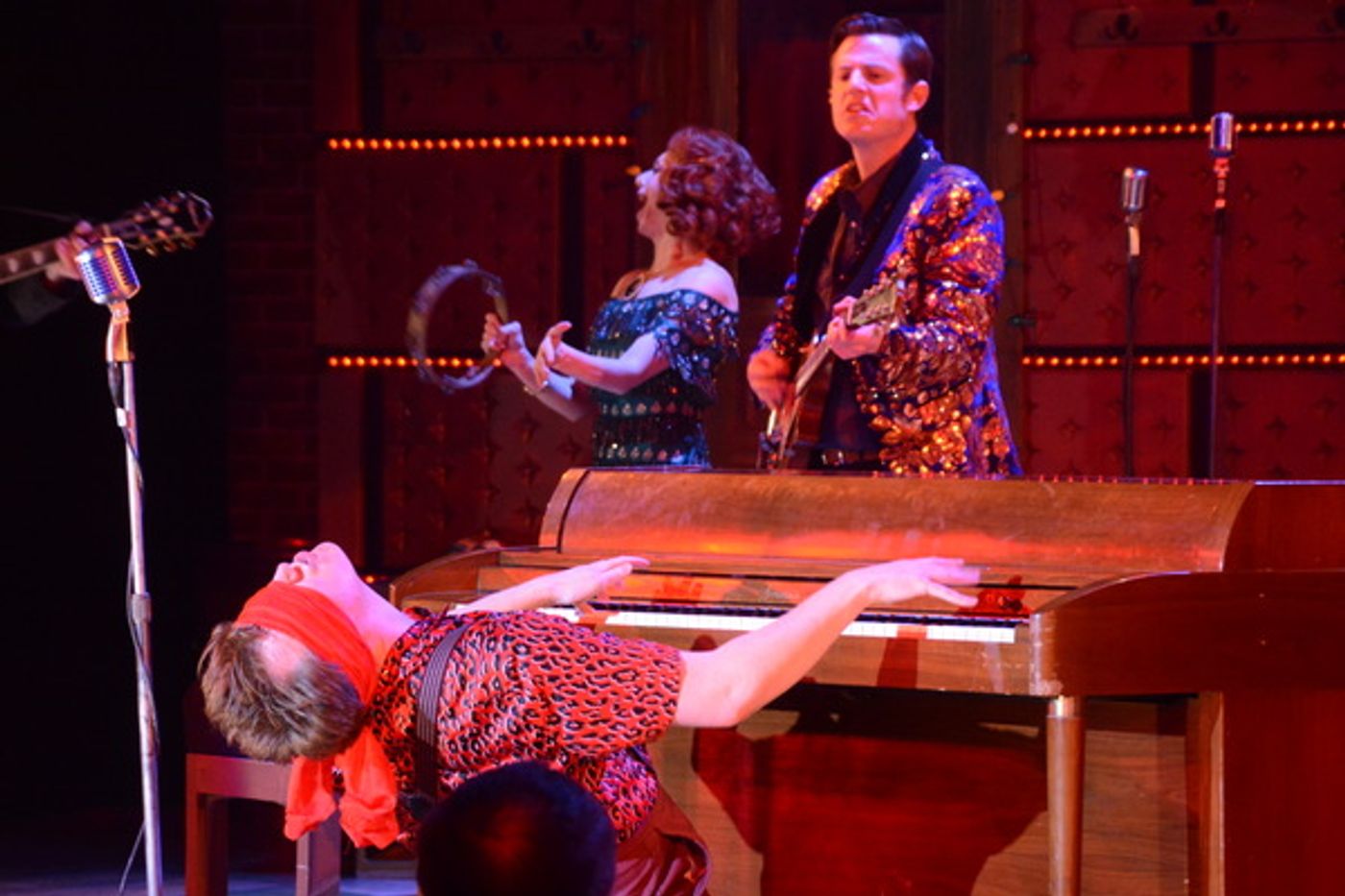 Photo Coverage: The Cast of MILLION DOLLAR QUARTET Take Opening Night Bows  Image