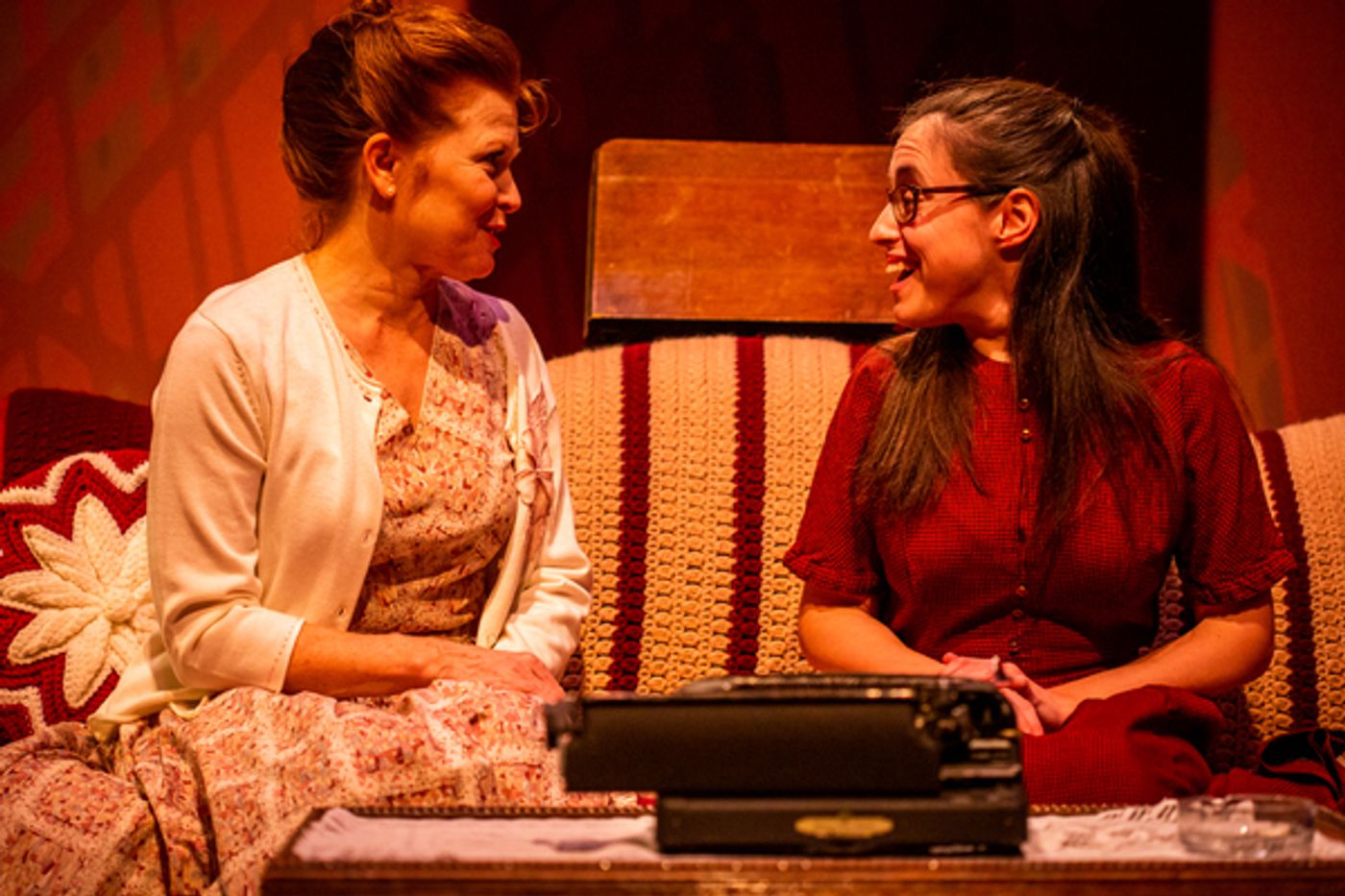 Photo Flash: First Look at The Phoenix Theatre's THE GLASS MENAGERIE Photo Flash: First Look at The Phoenix Theatre's THE GLASS MENAGERIE Image