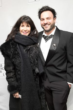 Catherine Schreiber, Shawn Arani @ BroadwayWorld Catherine Schreiber, Shawn Arani Photo