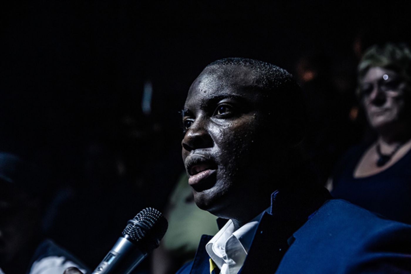 Photo Flash: First Look at the London Transfer of THE CANARY AND THE CROW  Image