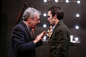 Mark Nelson, Ari Brand @ BroadwayWorld Mark Nelson, Ari Brand Photo