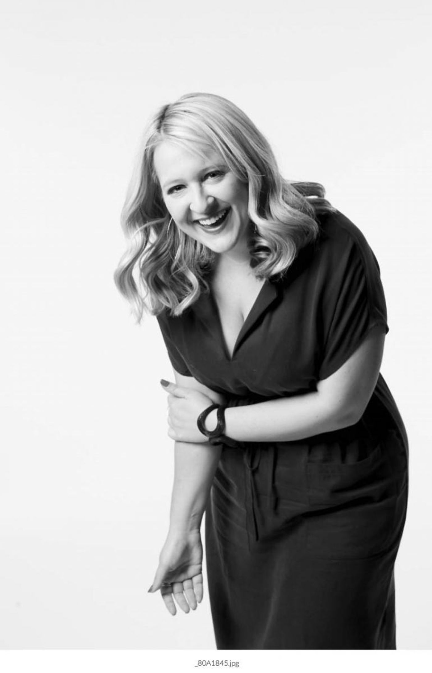 ENGLISH, THE WANDERERS & THE YEAR TO COME Join Roundabout's 2020-21 Season  Image