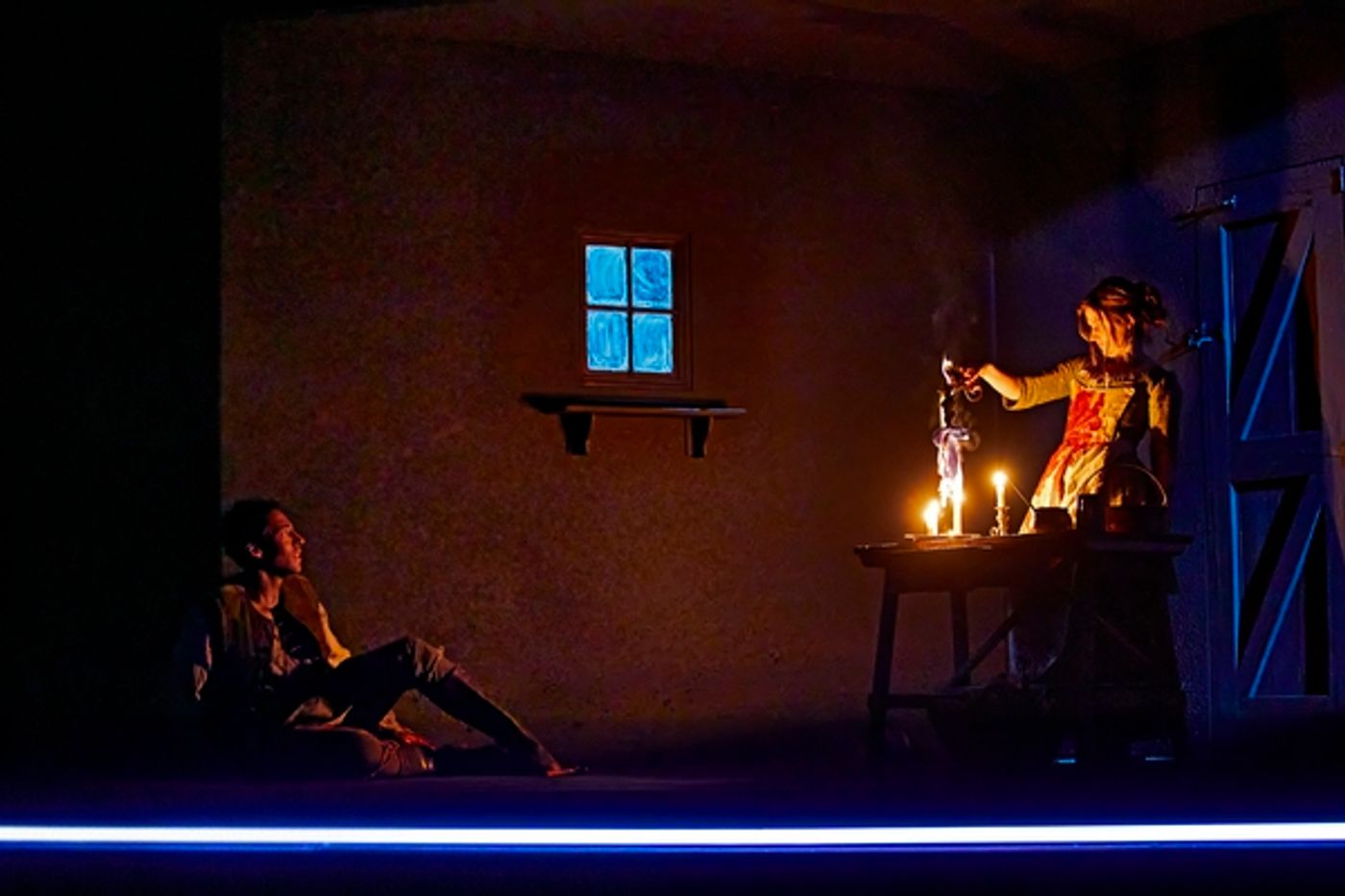 Photo Flash: Check Out Production Photos of THE WELKIN at the the National Theatre  Image