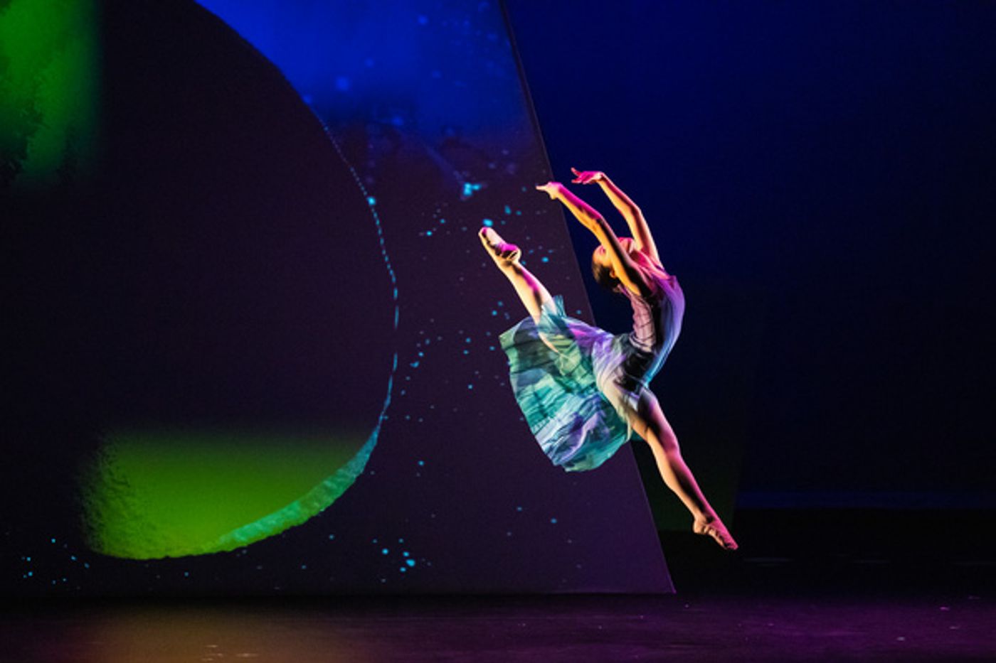 Photo Flash: First Look at THE DOT At Stages Theatre Company Photo Flash: First Look at THE DOT At Stages Theatre Company Image