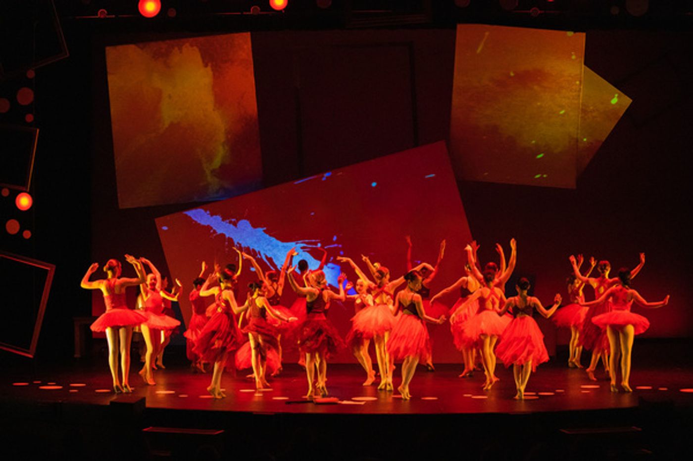 Photo Flash: First Look at THE DOT At Stages Theatre Company Photo Flash: First Look at THE DOT At Stages Theatre Company Image