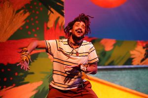 Nathan Barlow @ BroadwayWorld Nathan Barlow Photo