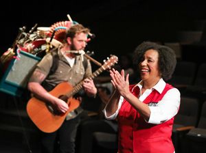 Dan Toot, Kathryn Hunter-Williams Photo