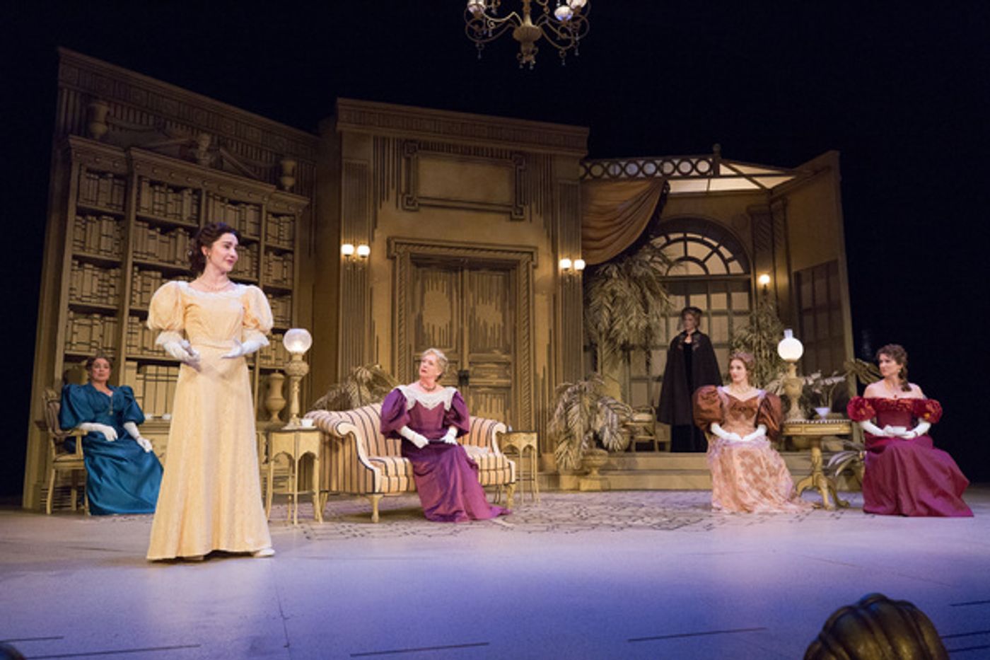 Photo Flash: A WOMAN OF NO IMPORTANCE Opened at the Walnut Street Theatre  Image