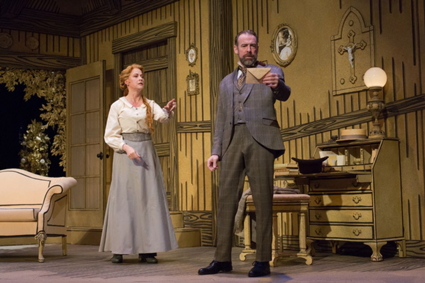 Photo Flash: A WOMAN OF NO IMPORTANCE Opened at the Walnut Street Theatre  Image