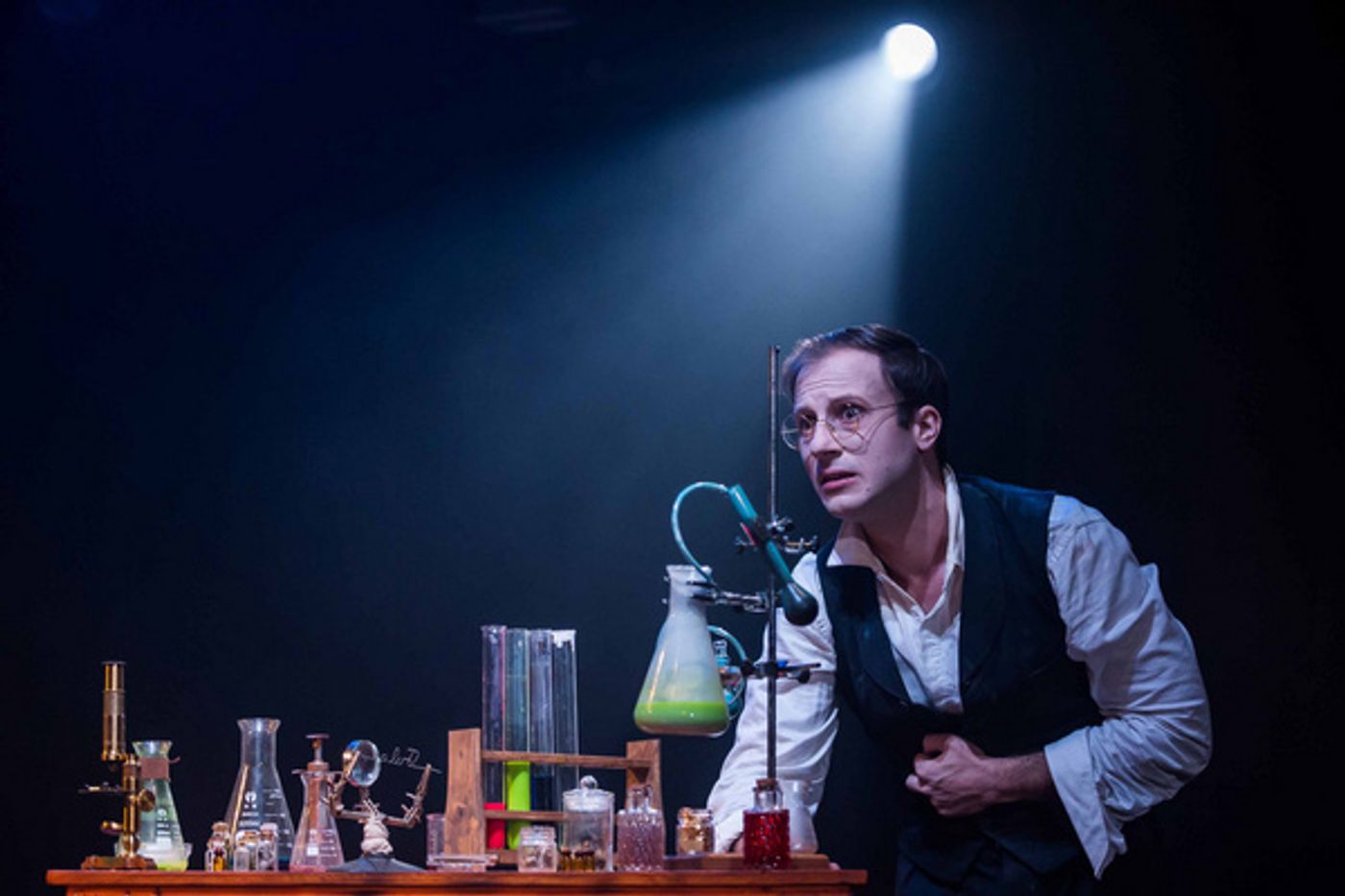 Photo Flash: First Look at JEKYLL AND HYDE at The Pavilion Theatre Castle Hill Photo Flash: First Look at JEKYLL AND HYDE at The Pavilion Theatre Castle Hill Image