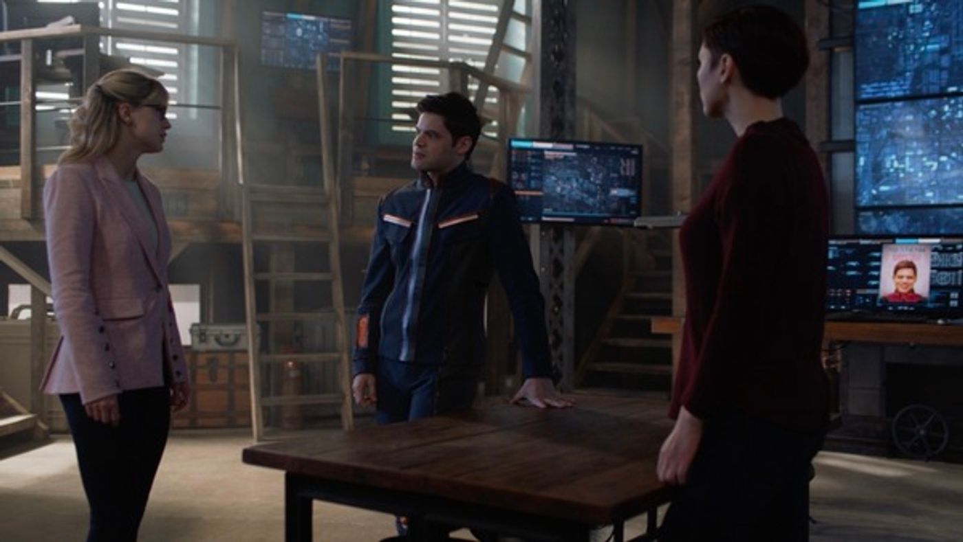Photo Flash: Get a First Look at Jeremy Jordan's Return to SUPERGIRL  Image