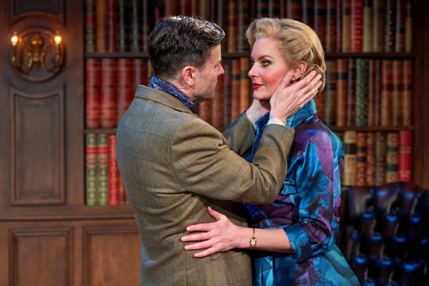 Photo Flash: First Look at the UK Tour of THE CAT AND THE CANARY  Image