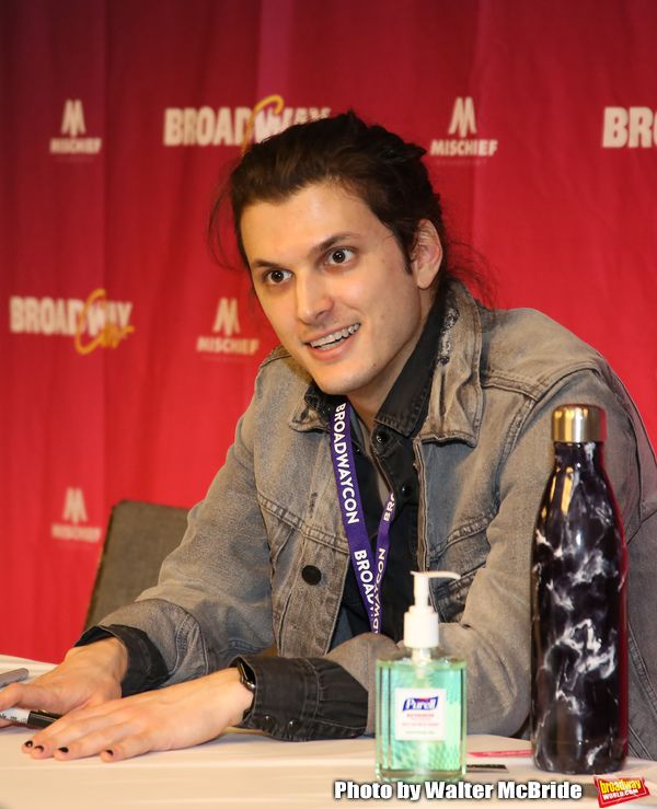 Photos: Kerry Butler, Alex Boniello, Tony Goldwyn and More Stop By BroadwayCon 2020 — photo 6 of 25