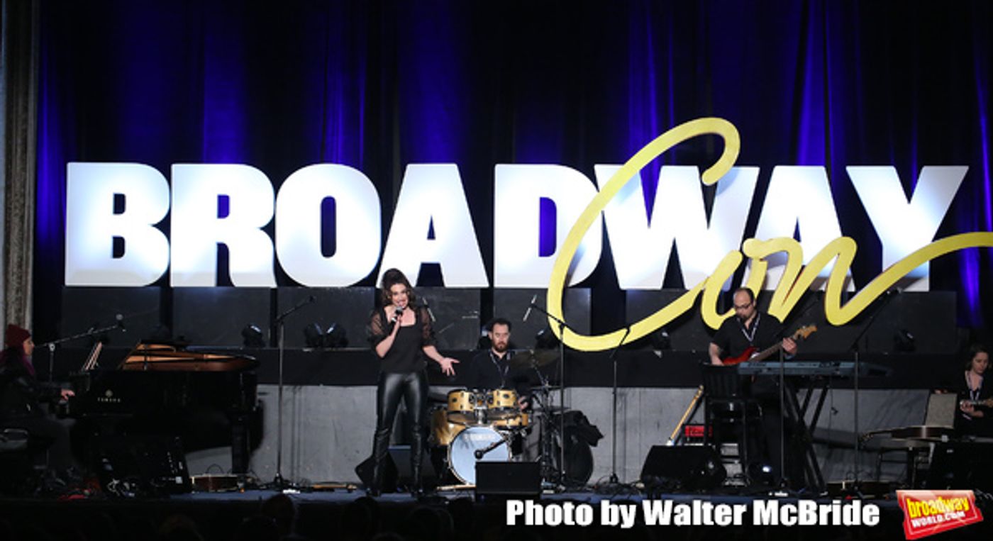 Photo Coverage: BroadwayCon Gives Fans a First Look at SIX, COMPANY, SING STREET, MRS. DOUBTFIRE, and More!  Image