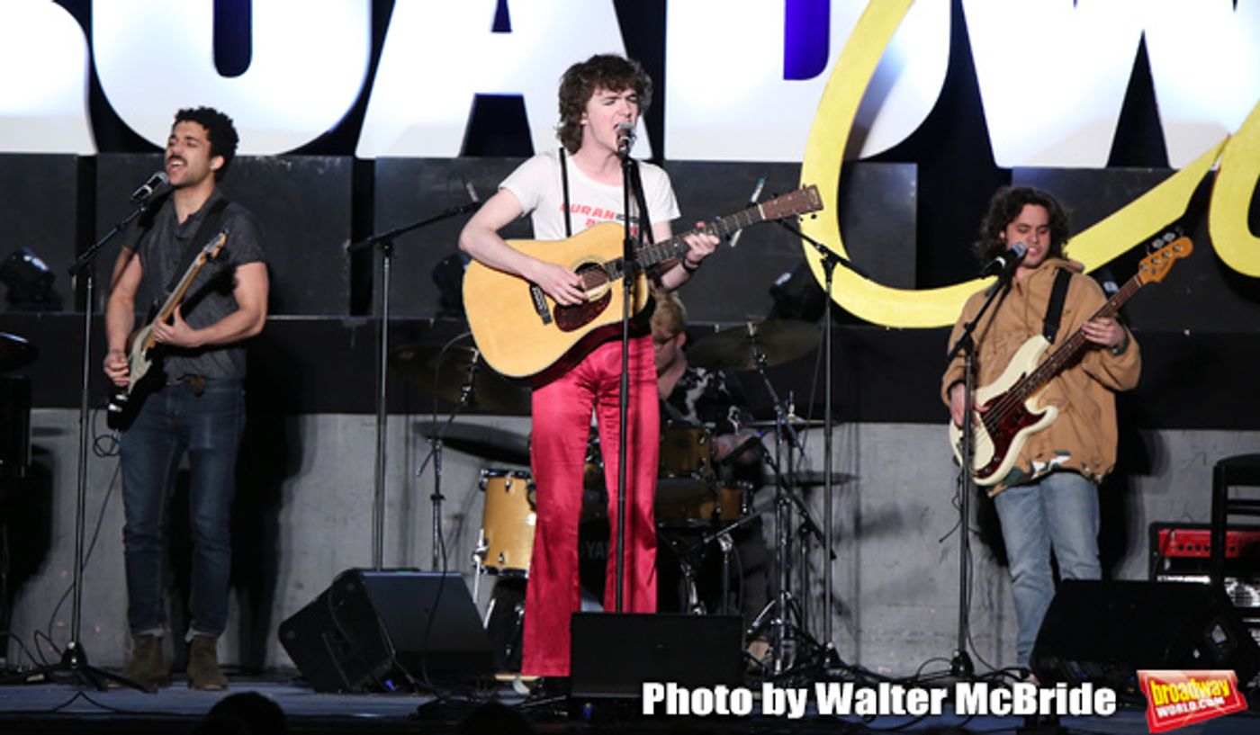 Photo Coverage: BroadwayCon Gives Fans a First Look at SIX, COMPANY, SING STREET, MRS. DOUBTFIRE, and More!  Image