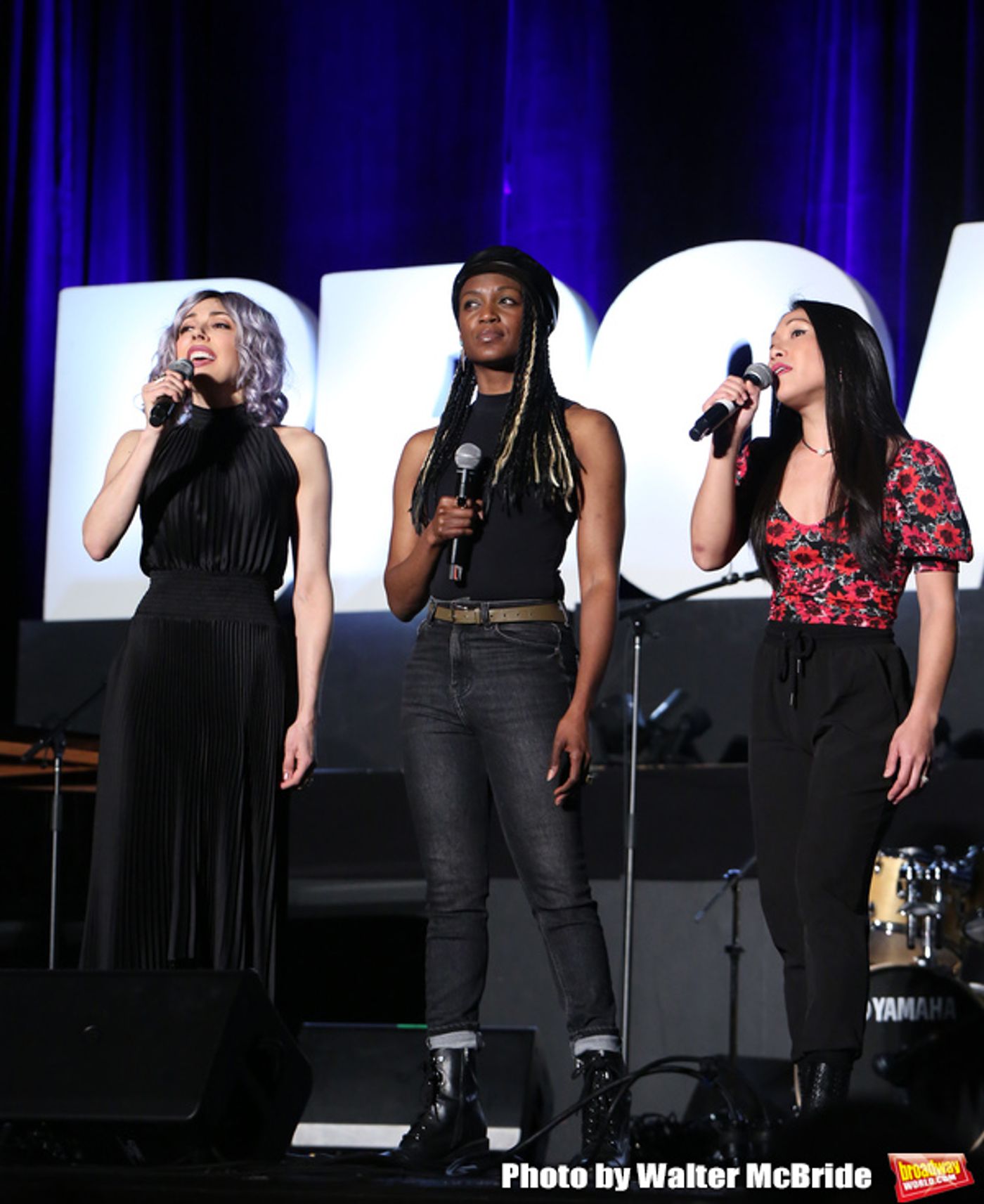 Photo Coverage: BroadwayCon Gives Fans a First Look at SIX, COMPANY, SING STREET, MRS. DOUBTFIRE, and More!  Image