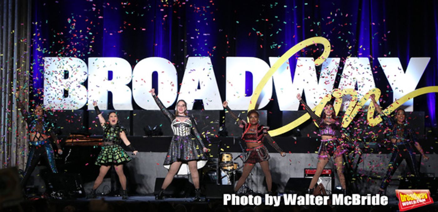Photo Coverage: BroadwayCon Gives Fans a First Look at SIX, COMPANY, SING STREET, MRS. DOUBTFIRE, and More!  Image