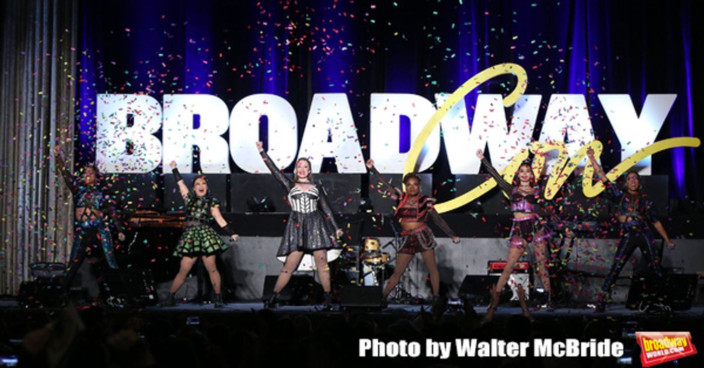 Photo Coverage: BroadwayCon Gives Fans a First Look at SIX, COMPANY, SING STREET, MRS. DOUBTFIRE, and More!  Image