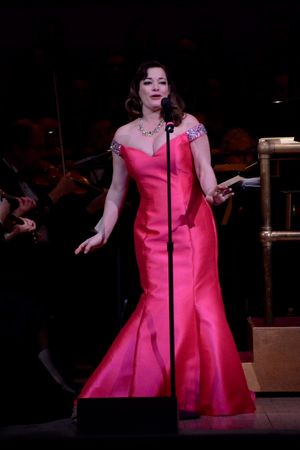 Laura Michelle Kelly @ BroadwayWorld Laura Michelle Kelly Photo