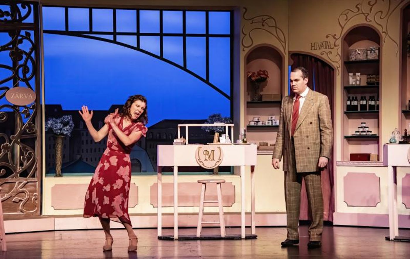 Review: SHE LOVES ME at South Bay Music Theatre  Image