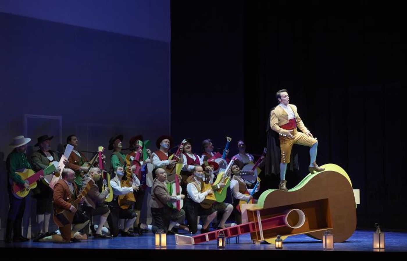 Review: THE BARBER OF SEVILLE goes full circus in the Canadian Opera Company's electrifying, funny production  Image
